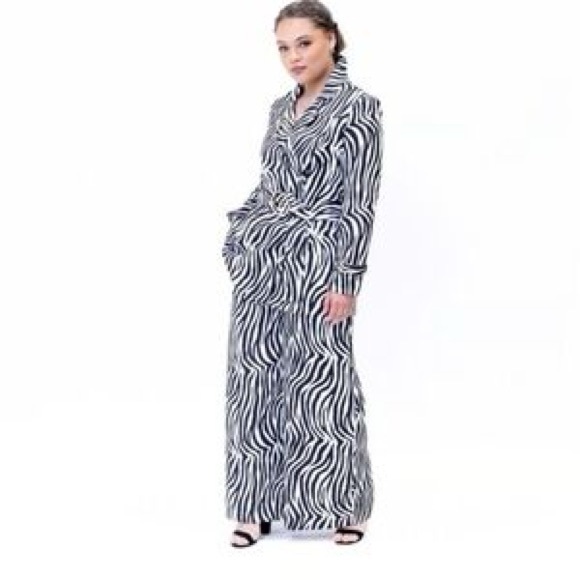 SASSY JONES , SAVANNAH- 2 piece Women’s Zebra Print Women's Pantsuit - Picture 2 of 2